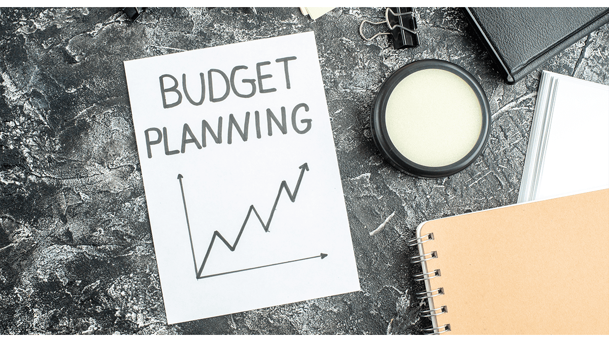 2023 New Year's Financial Resolutions Budgeting